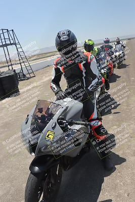 media/Jun-08-2025-TrackDaz (Sun) [[dc1ba13c79]]/Around the Pits/